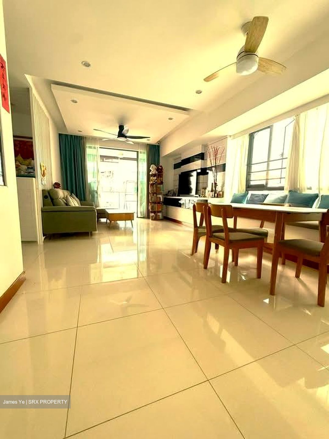 Waterfront Waves (D16), Condominium #529207771